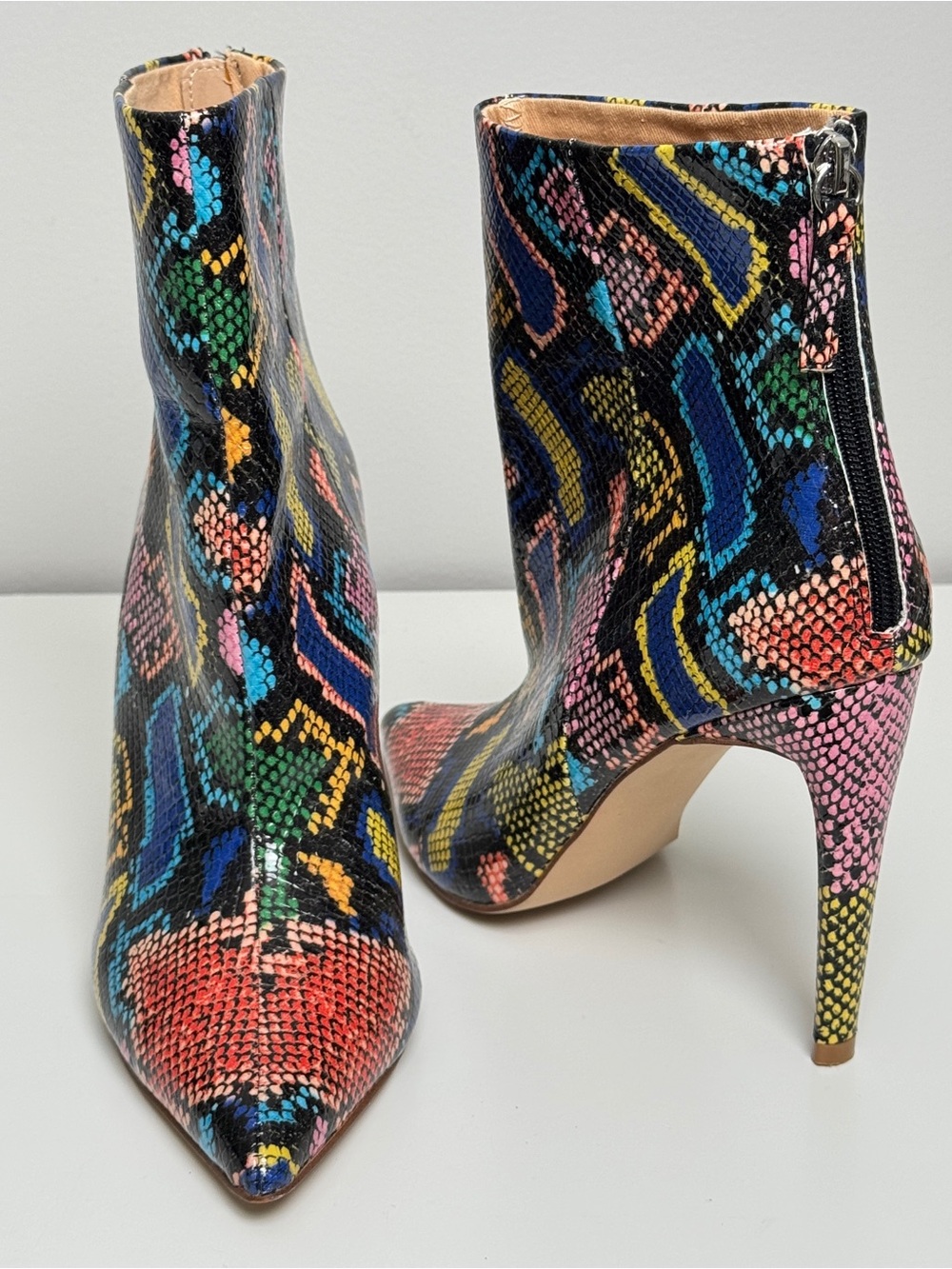 Steve Madden Halena Multicolor Snakeskin Pointed Toe Stiletto Booties 8.5M